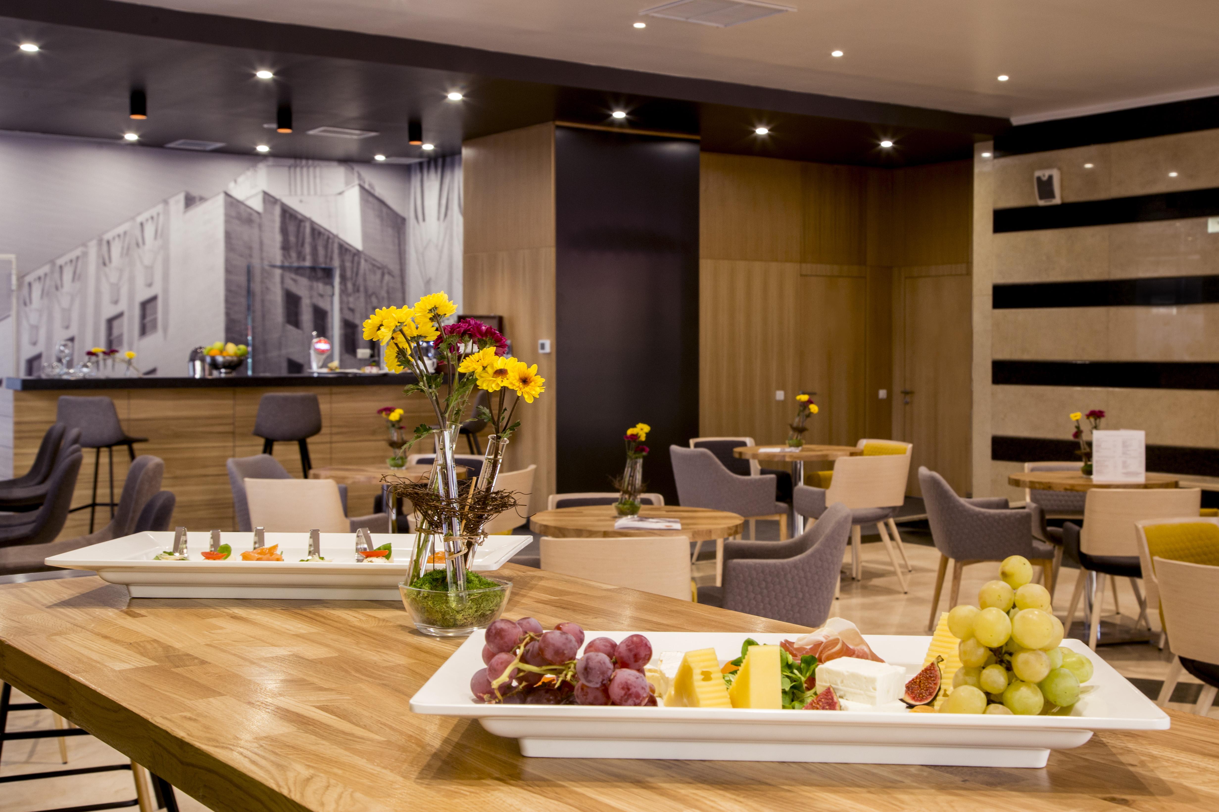 Mercure Bucharest Unirii Bucareste Exterior foto